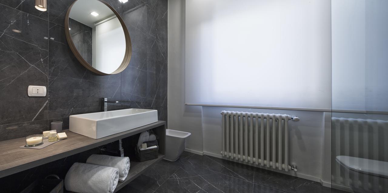 Suite Vogue Stazione Voghera Eksteriør billede